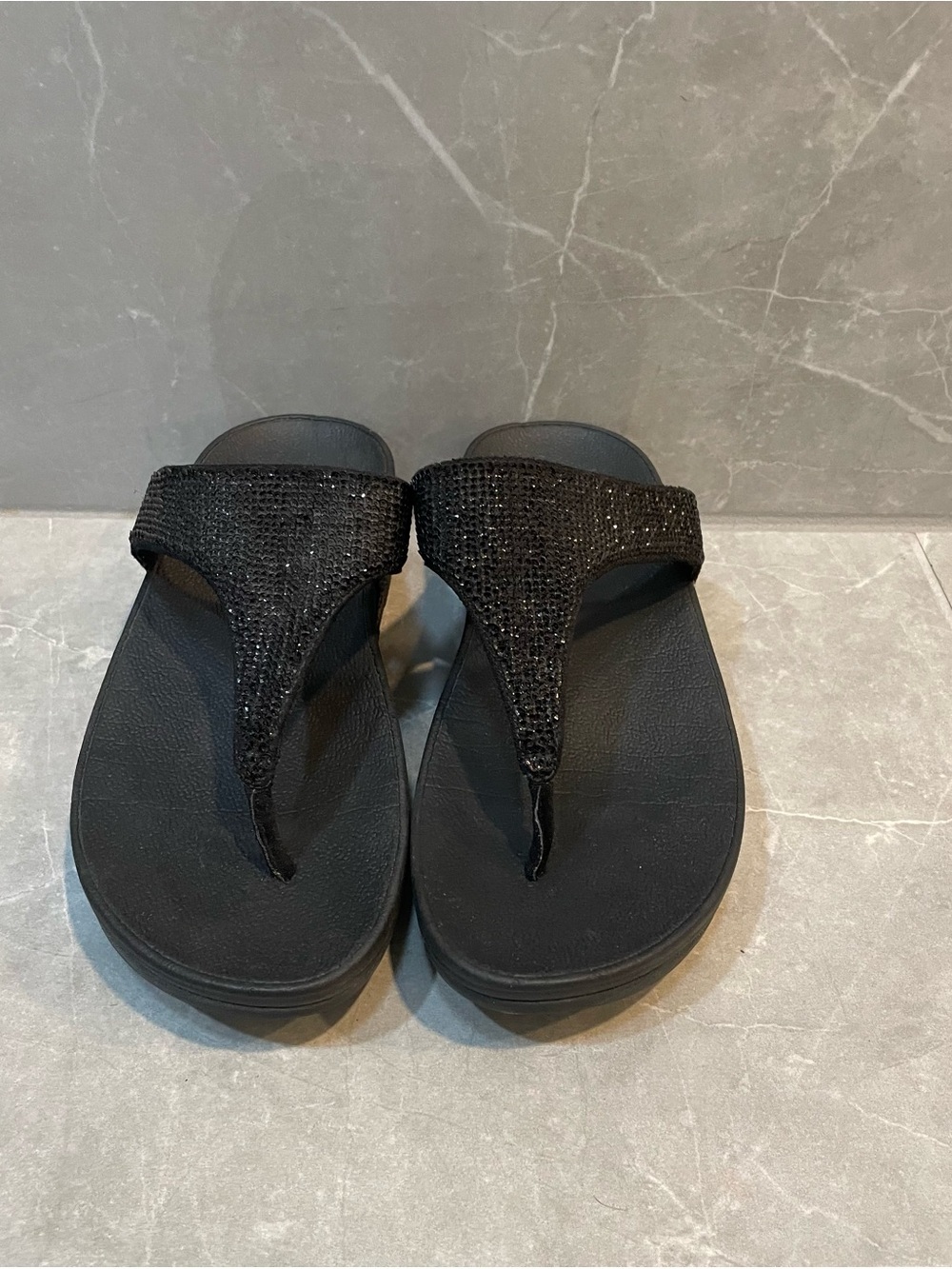 FitFlop Lulu Shimmerlux Women's Black Sparkle Wedge Thong Sandals